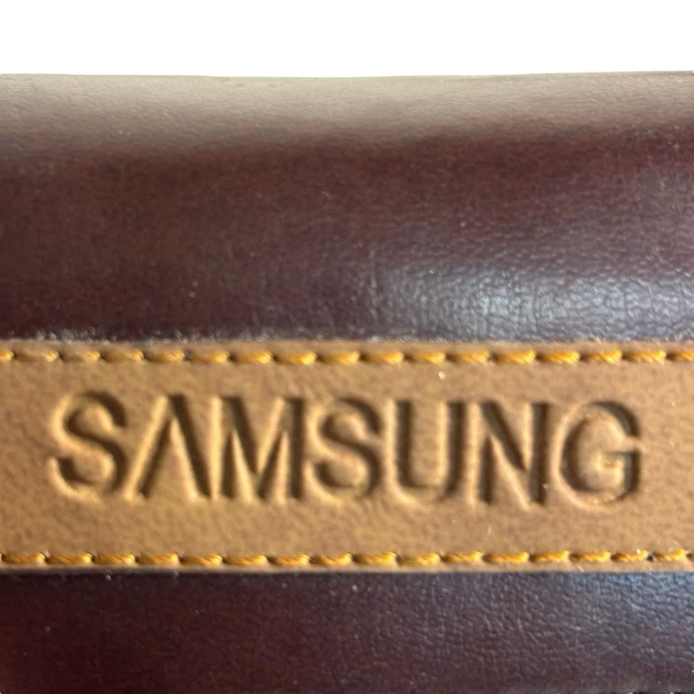 Vintage Samsung Leather Flip Cell Phone Case. Attaches To Belt. Brown 2 Snaps
